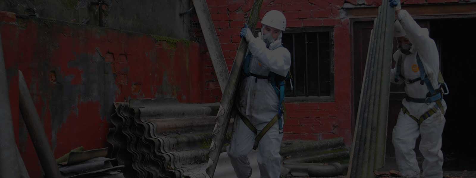 Removing Asbestos Sheets