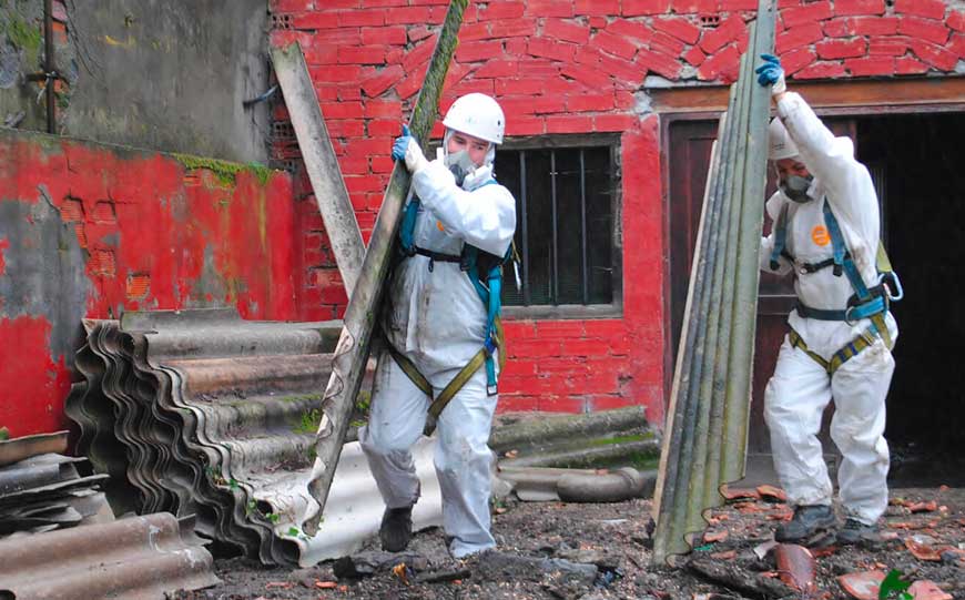 Contractors Removing Asbestos Cement Sheets